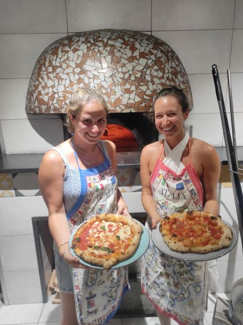 Naples: Neapolitan Pizza-Making Class With Drink - Key Points