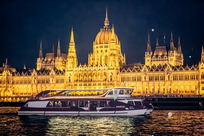 Nighttime Downtown Budapest Sightseeing Cruise - Key Landmarks to See