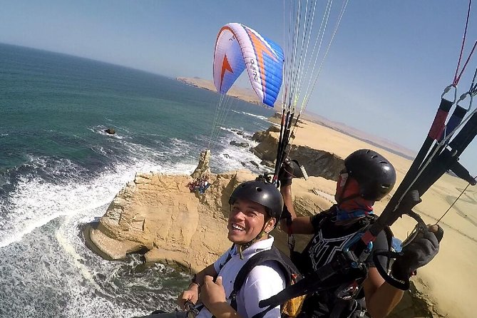 Paragliding Flight at Paracas National Reservation - Key Points