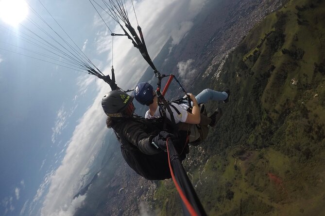 Paragliding With Xplore Colombia - Meeting Point Details