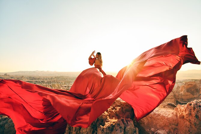 Photoshoot in Cappadocia With Free Flying Dress - Good To Know