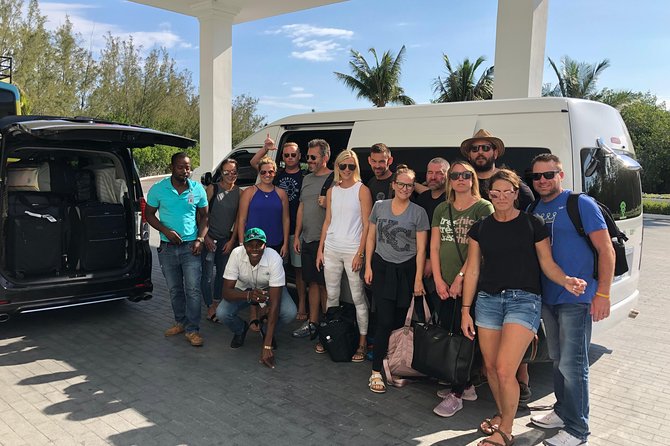 Private Airport Round Trip Transfer From Montego Bay Airport to Ocho Rios - Key Points