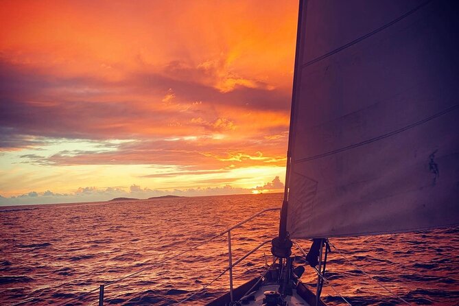 Private Luxury Sunset Sail - Key Points