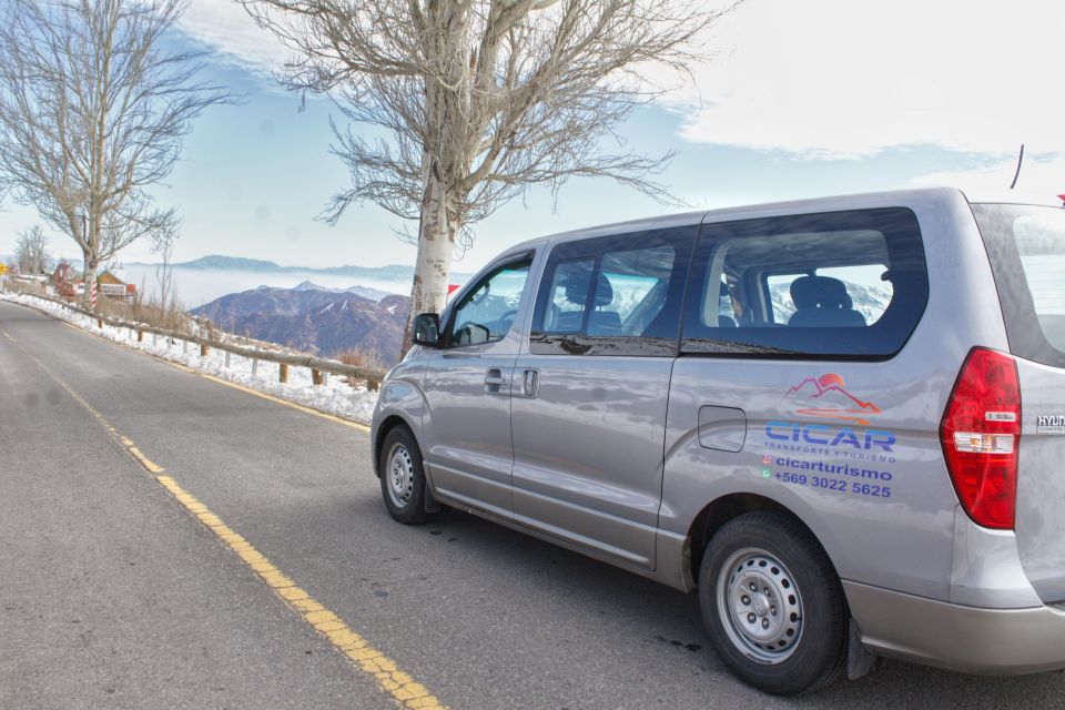 Private Transfer Between Santiago and the Airport - Key Points