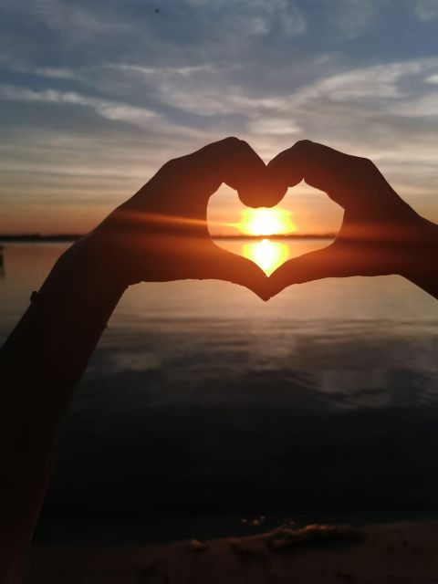 Romantic Sunset Cruise - Private VIP Yacht 34 Excursion - Key Points
