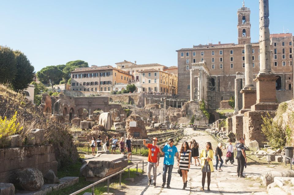 Rome: Colosseum and Roman Forum Experience & Audio Guide App - Key Points