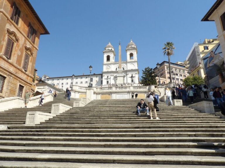 Rome: Guided Walking Tour and River Boat Ride