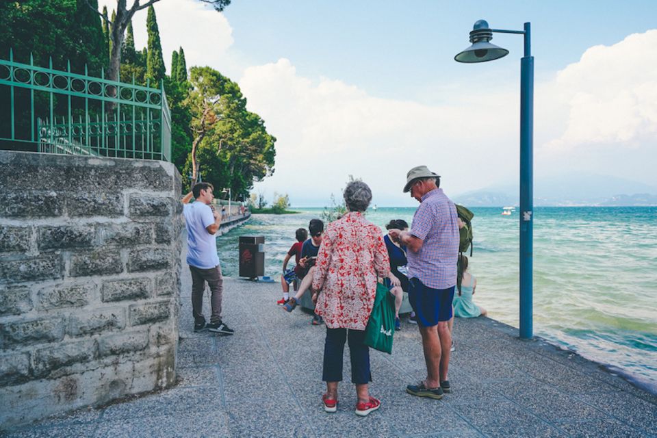 Sirmione Highlights Walking and Boat Tour - Key Points