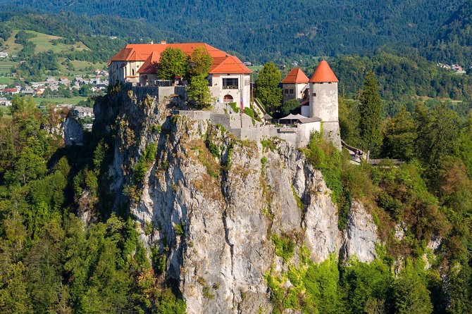 Slovenian Highlights - Lake Bled, Postojna Cave & Predjama Castle From Ljubljana - Good To Know