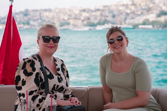 Small-Group 90 Minutes Bosphorus Luxury Yacht Cruise in Istanbul - Good To Know