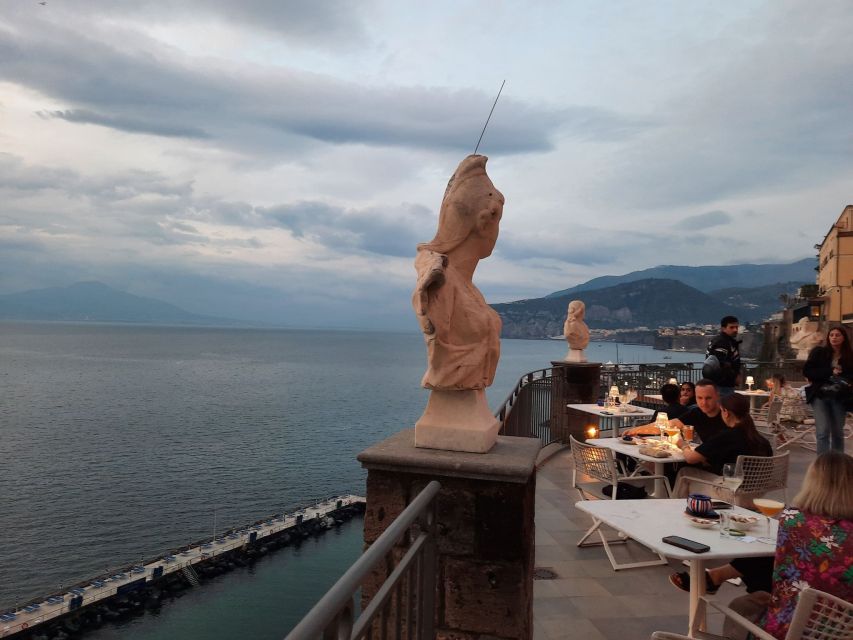 Sorrento: Walking in the Grand Tour With Stunning Landscapes - Key Points