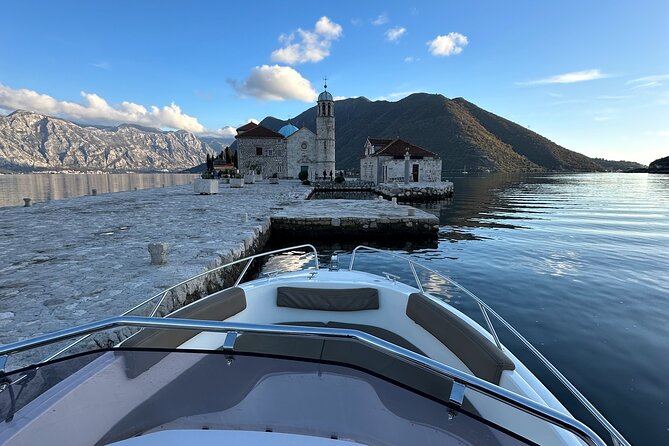 Speed Boat 3-Hour Guided Tour at the Blue Cave - Key Points