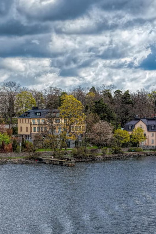 Stockholm: Djurgården and Östermalm Island Tour