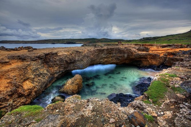 Sunrise Hike With Private Guide to Natural Bridge (North Coast) - Key Points