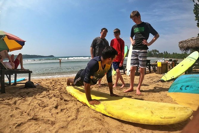 Surfing Lessons at Unawatuna - Key Points