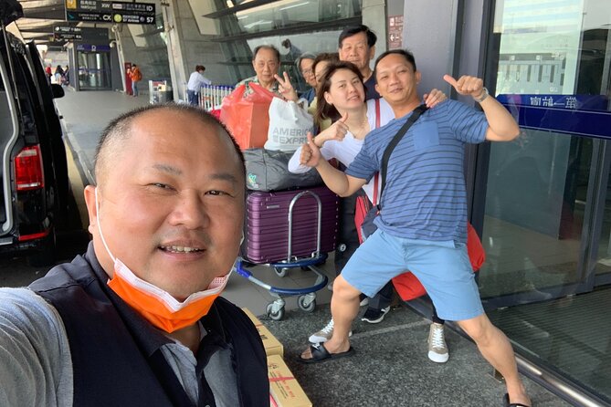 Taiwan Taoyuan Airport-Taipei City Shuttle Service - Pricing and Group Options