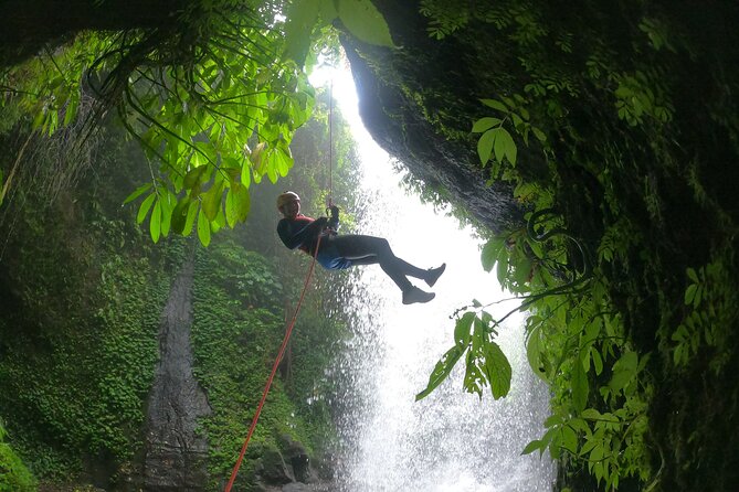 The Natural Canyoning in Alam Canyon - Key Points