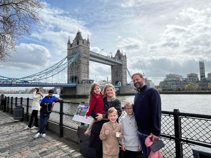 The Total London Taxi Tour Experience With a Local Guide - Key Points