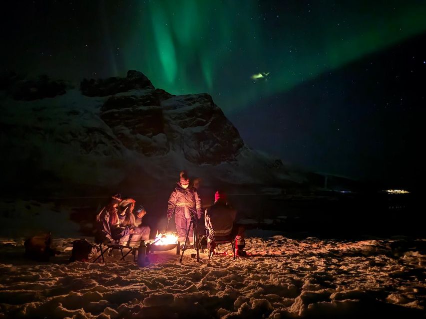 Tromsø: Northern Lights Tour With Hot Food and Drinks - Good To Know