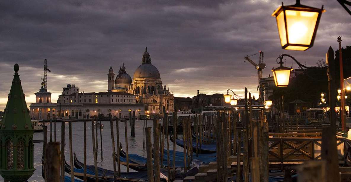 Venice Legends & Ghosts: 1-Hour Walking Tour - Key Points