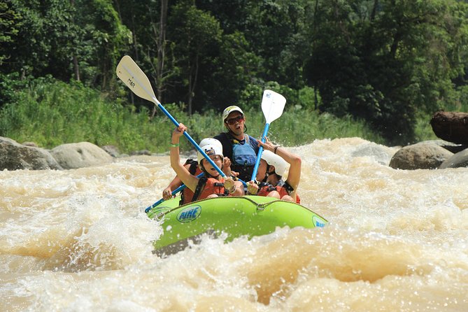 Whitewater Rafting Río Naranjo Class III+ - Key Points