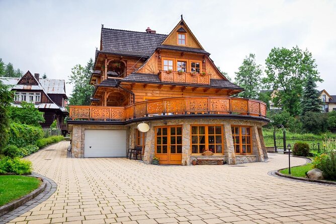 Zakopane Day Tour From Krakow With Tasting and Funicular Ride - Good To Know