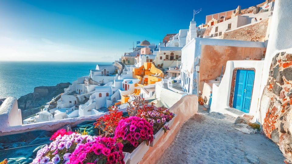 1-Day Boat Trip: Santorini Volcano, Thirassia & Oia Sunset - Key Points