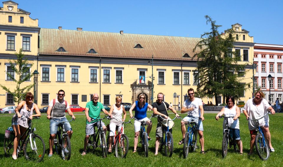 Krakow: Bike Tour of the Old Town, Kazimierz, and the Ghetto - Frequently Asked Questions