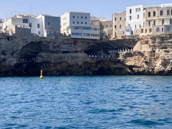 Monopoli: Coastal Tour of the Caves of Polignano a Mare - Aperitif and Return