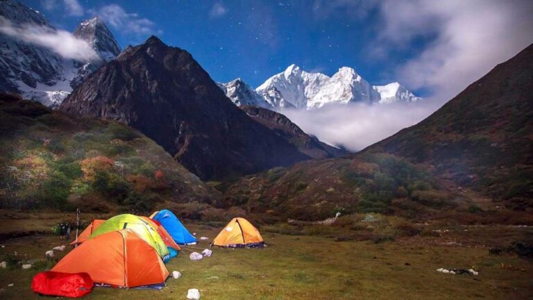 19 Days Makalu Base Camp Trek