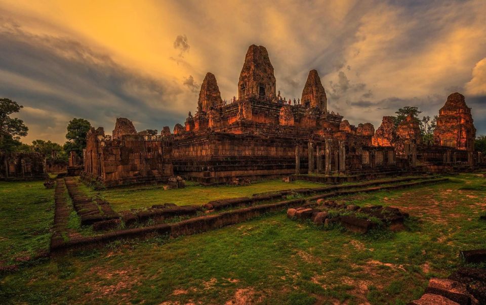 2-Day Angkor Tour With Sunrise, Sunset & Banteay Srei Temple - Tour Overview and Pricing