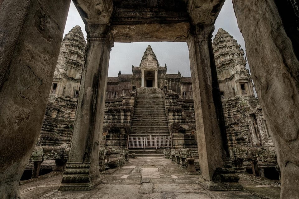 2 Days Angkor Wat, Bayon, Ta Promh & Koh Ker Group Tour - Tour Overview