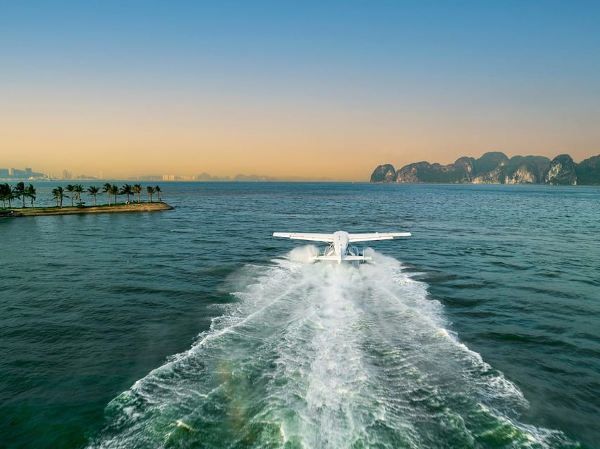 25 Minutes Sightseeing Flight in Halong Bay by Seaplane - Flight Overview