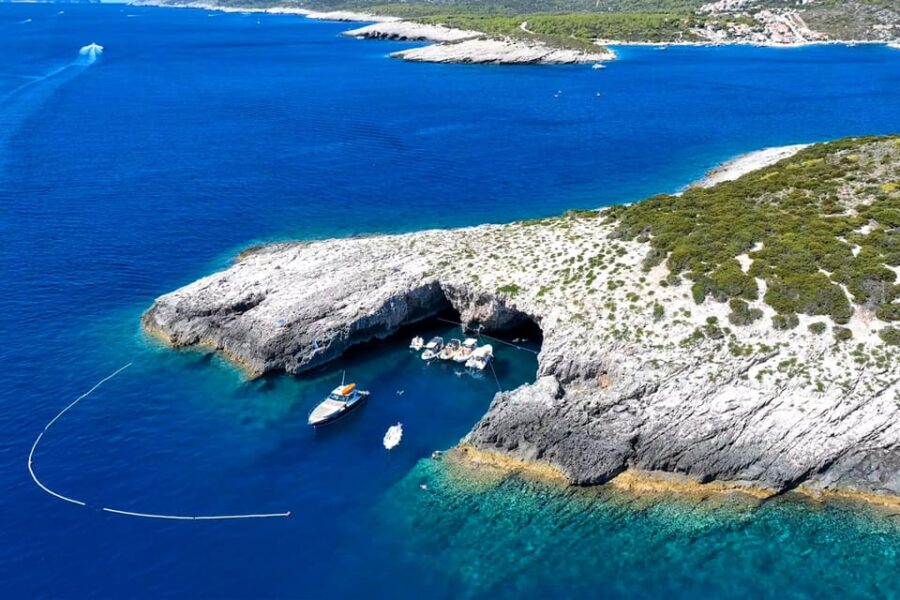 4 Caves & KomižA Private Speedboat Tour From Split
