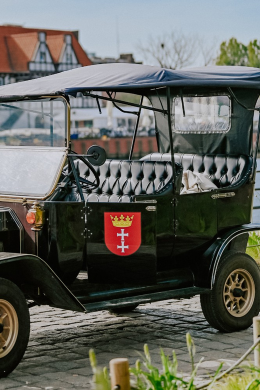 60 Min of Sightseeing in Retro Cars, Gdansk - Meeting Point Information