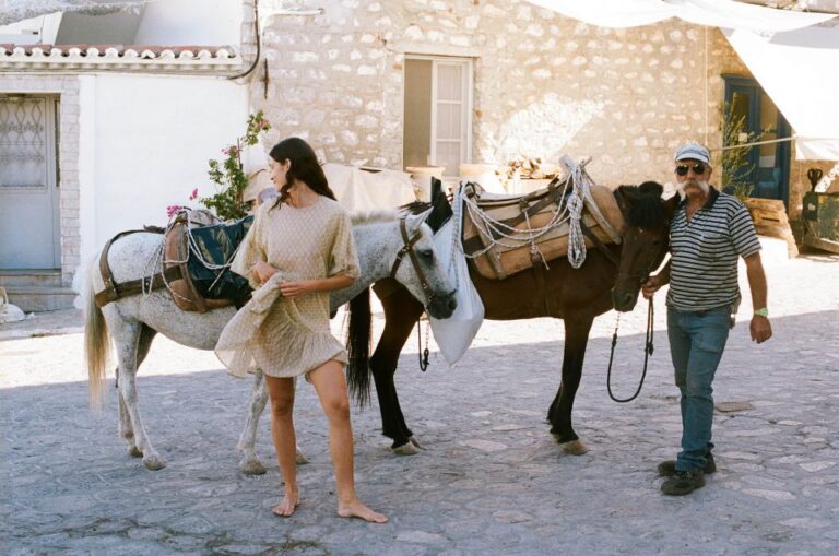 A Day Tour at 2 Islands Hydra & Poros