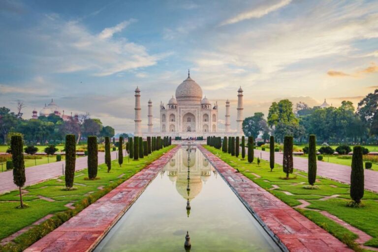 Agra : Taj Mahal, Agra Fort & Fatehpur Sikir Private Tour