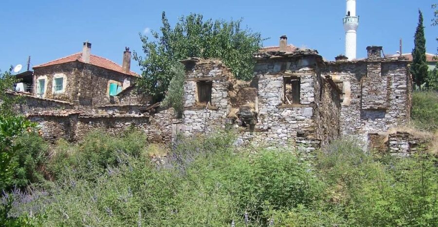 Alanya:Village Tour With 4×4 Jeep Include Lunch At Dim River