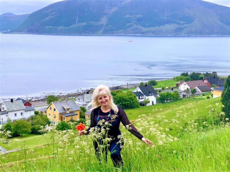 Alesund: Private Tour to the Viking Islands