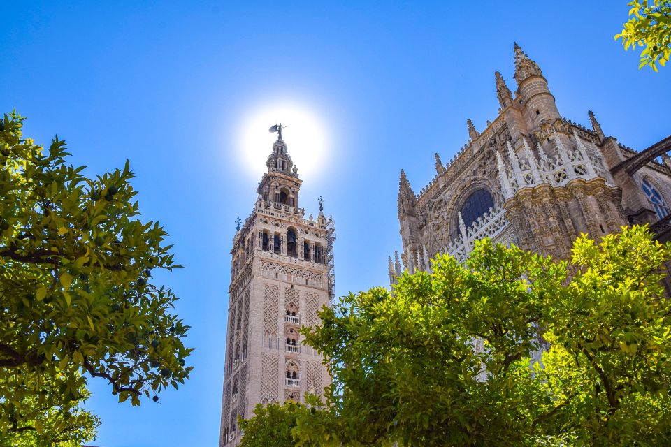 Algarve: Seville Full-Day Shopping and Sightseeing Tour - Tour Overview