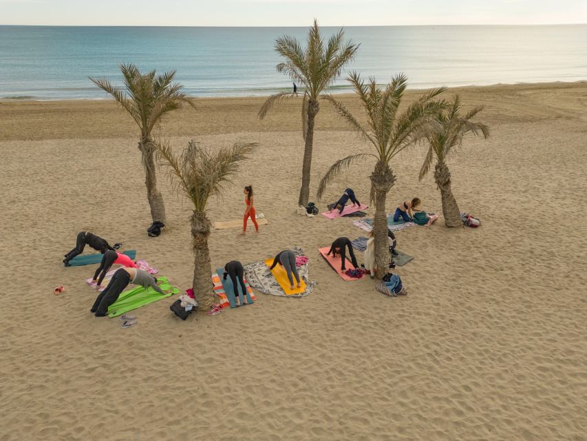 Alicante: Sunrise Yoga Class on the Beach & Breakfast - Activity Overview