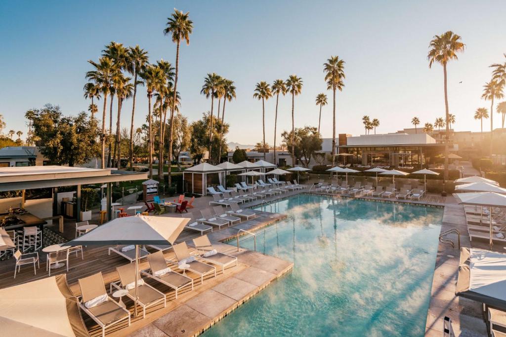 Andaz Scottsdale Resort & Bungalows Review