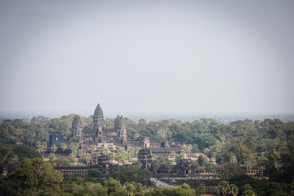 Angkor Balloon Sunrise or Sunset Ride and Pick Up/Drop off - Activity Overview