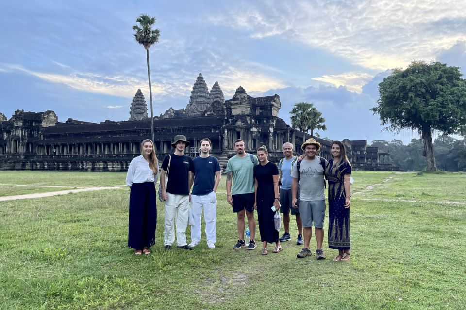 Angkor Wat Small Group Sunrise Tour With Breakfast Included - Tour Overview