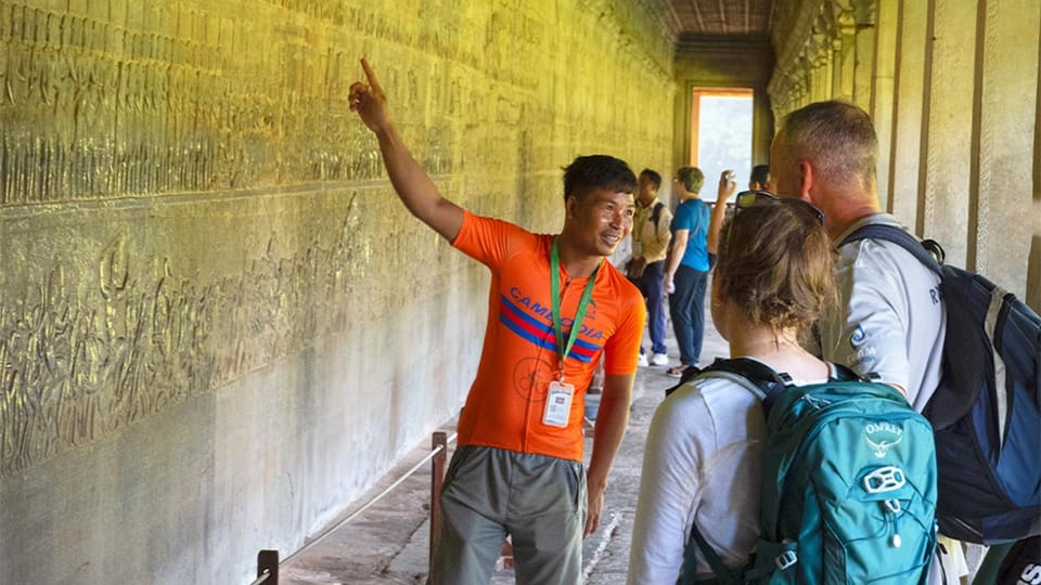 Angkor Wat: Sunrise Bike Tour With Private Breakfast & Lunch - Tour Overview and Pricing