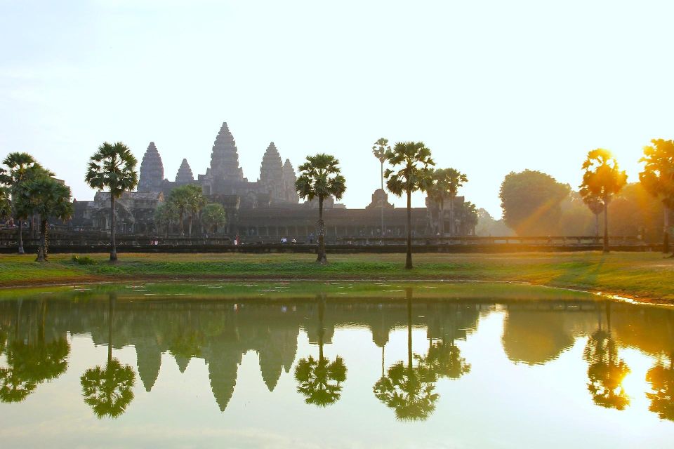 Angkor Wat Sunrise Small Group Private Tour - Tour Overview and Pricing