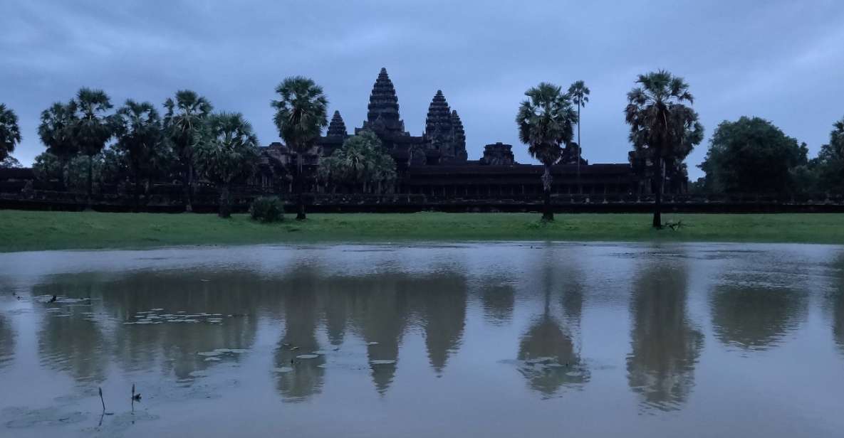 Angkor Wat Temples Tour by Car With Optional Sunrise - Tour Overview and Pricing