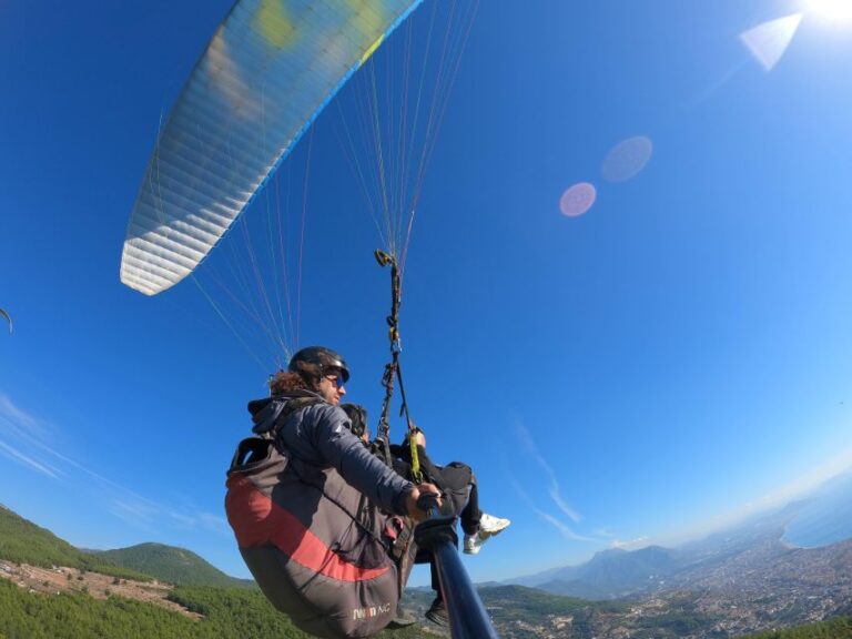 Antalya: Tandem Paragliding With Air-conditioned Transfer