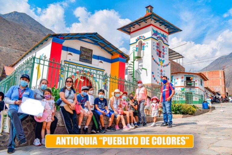 Antioquia – Colorful Village Experience