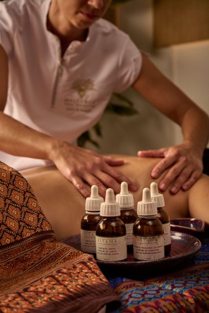 Aromatic Oil Massage